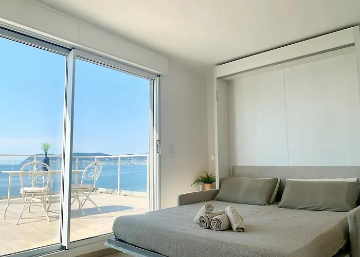 Apartament Penthouse With A Sea View In *