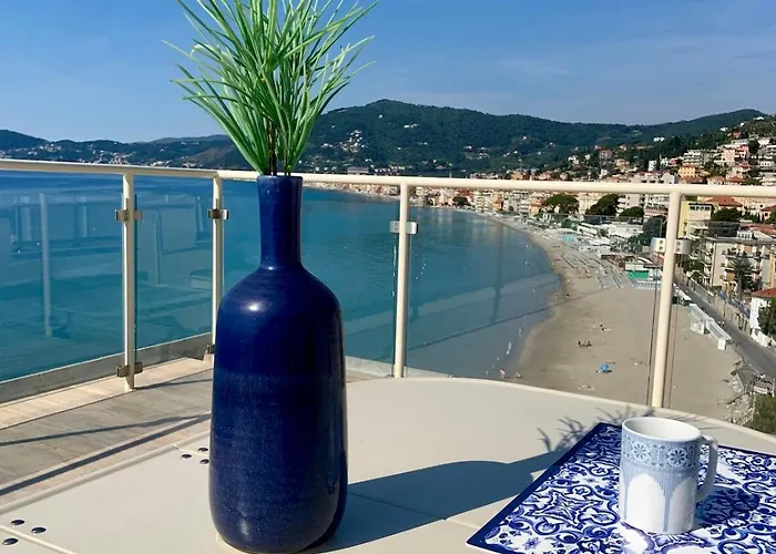 Apartament Penthouse With A Sea View In *