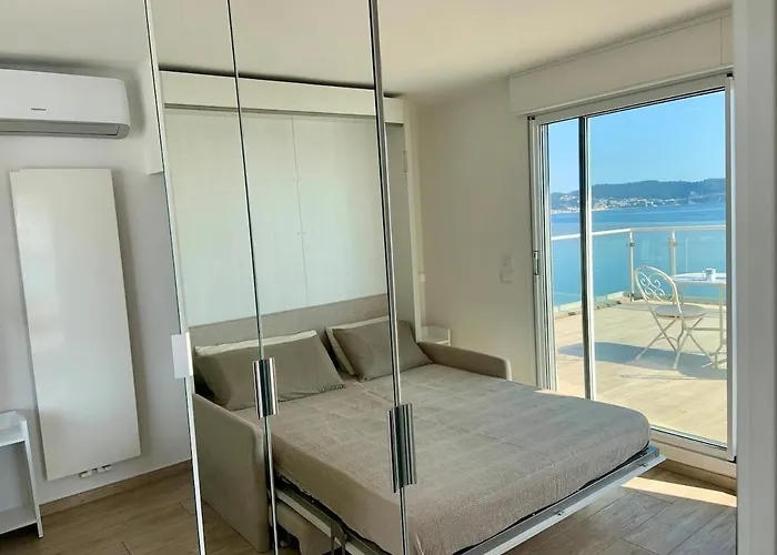 Apartament Penthouse With A Sea View In Alassio
