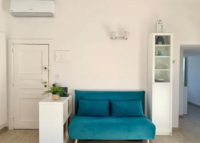 Penthouse With A Sea View In アラッシオ