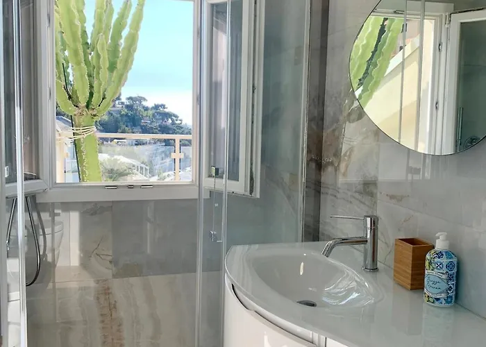 Apartament Penthouse With A Sea View In
